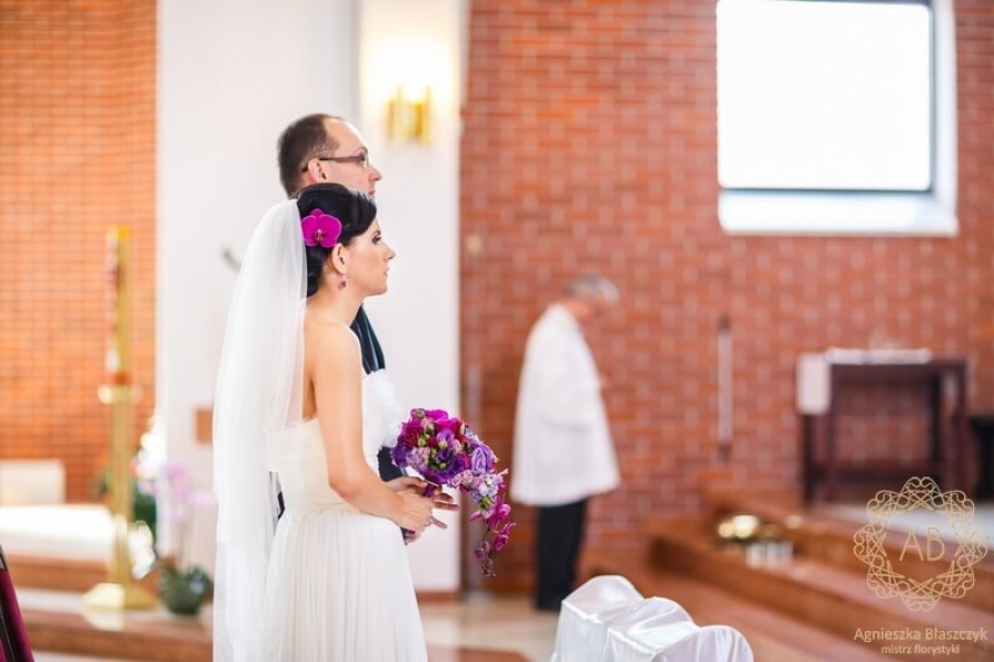Dekoracja ślubna - spływający bukiet ślubny